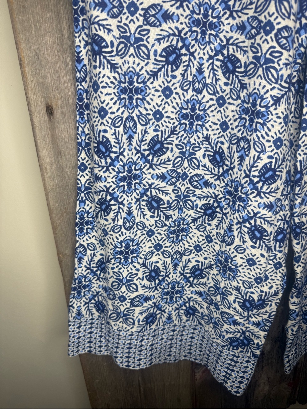 Joie Linen Tie Waist Blue and White Printed Wide Leg Cropped Pants size 8 - Picture 4 of 10